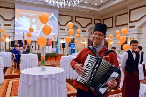 Levensliederen met Accordeonist Leidsche Henky | Leidse Henky