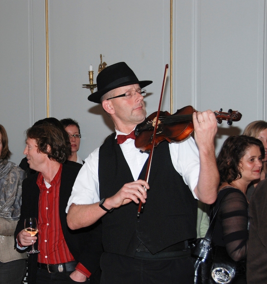 iPazzi Italiaans Entertainment | Italiaanse Muziek | Entertainment Italiana