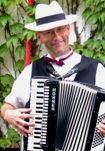 Italiaanse Muziek met Accordeonist Henk George Lippens