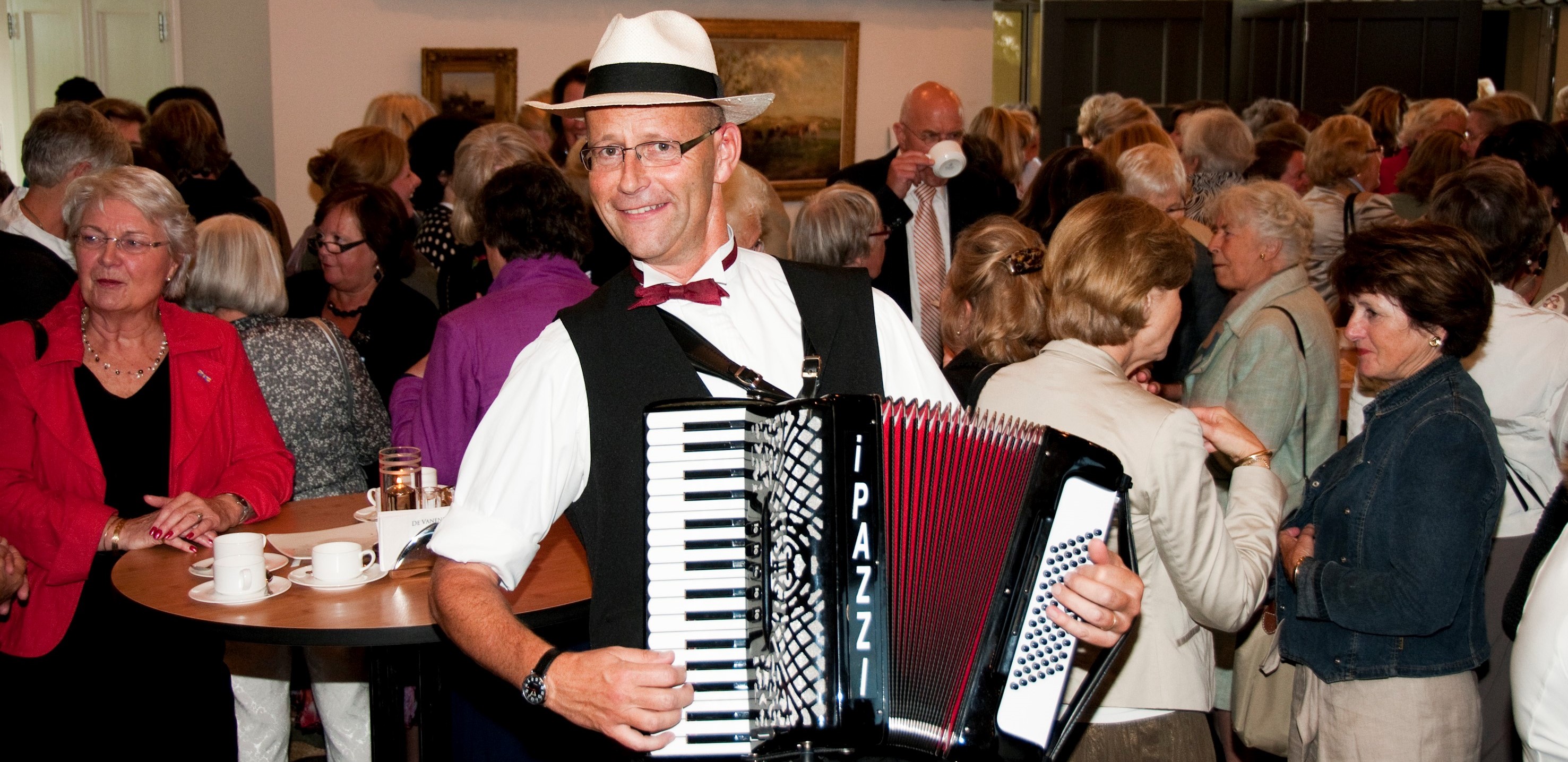 henk george lippens accordeonist live optreden