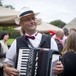 Accordeonist Henk George Lippens Accordeonmuziek Accordeonist Huren Gevraagd Inhuren Leiden Den Haag Rotterdam Amsterdam Utrecht